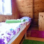 U Skrzata Domek letniskowy *