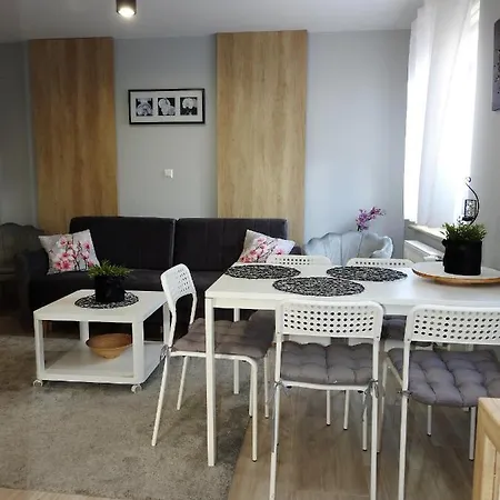 U Skrzata אכסניה *