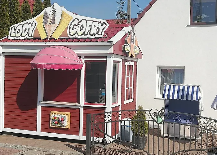 U Skrzata Деревянный коттедж *