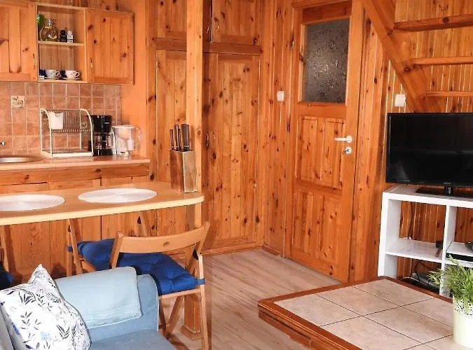 U Skrzata Деревянный коттедж Леба